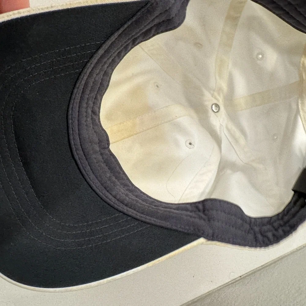 Nike Hat Cap Strap Back Adult One‎ Size White Heritage86 Golf Outdoor Polyester